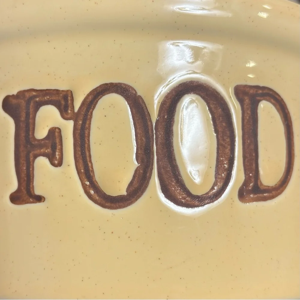 Stoneware Dog Feeder FOOD Bowl Robinson Ransbottom Pottery RRP. Buttery Yellow